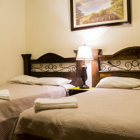 אנטיגואה גואטמלה Dionisio Inn מראה חיצוני תמונה