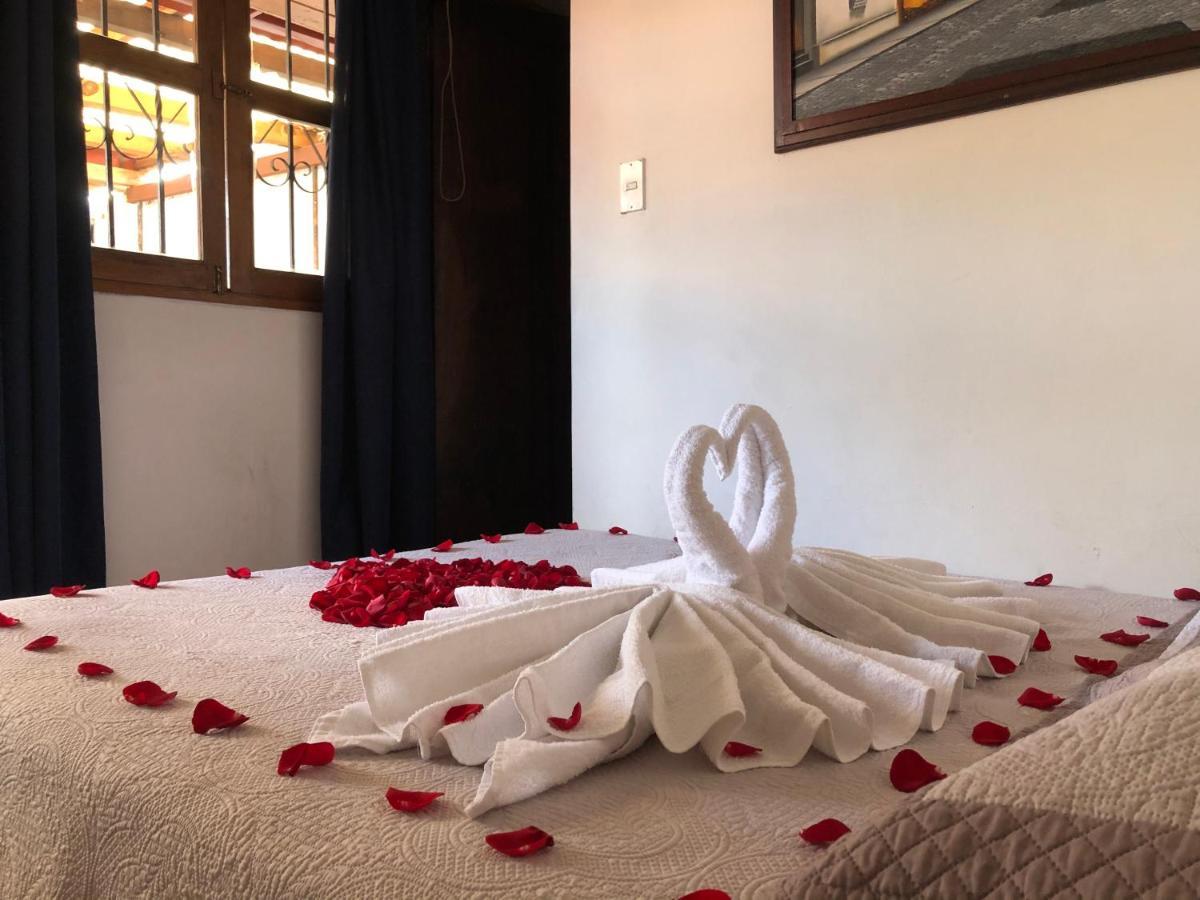 אנטיגואה גואטמלה Dionisio Inn מראה חיצוני תמונה