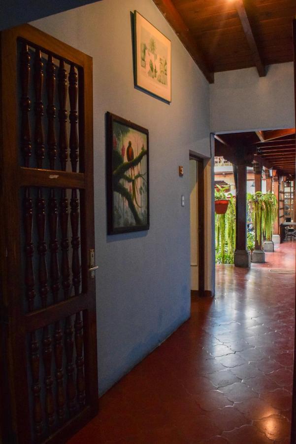 אנטיגואה גואטמלה Dionisio Inn מראה חיצוני תמונה