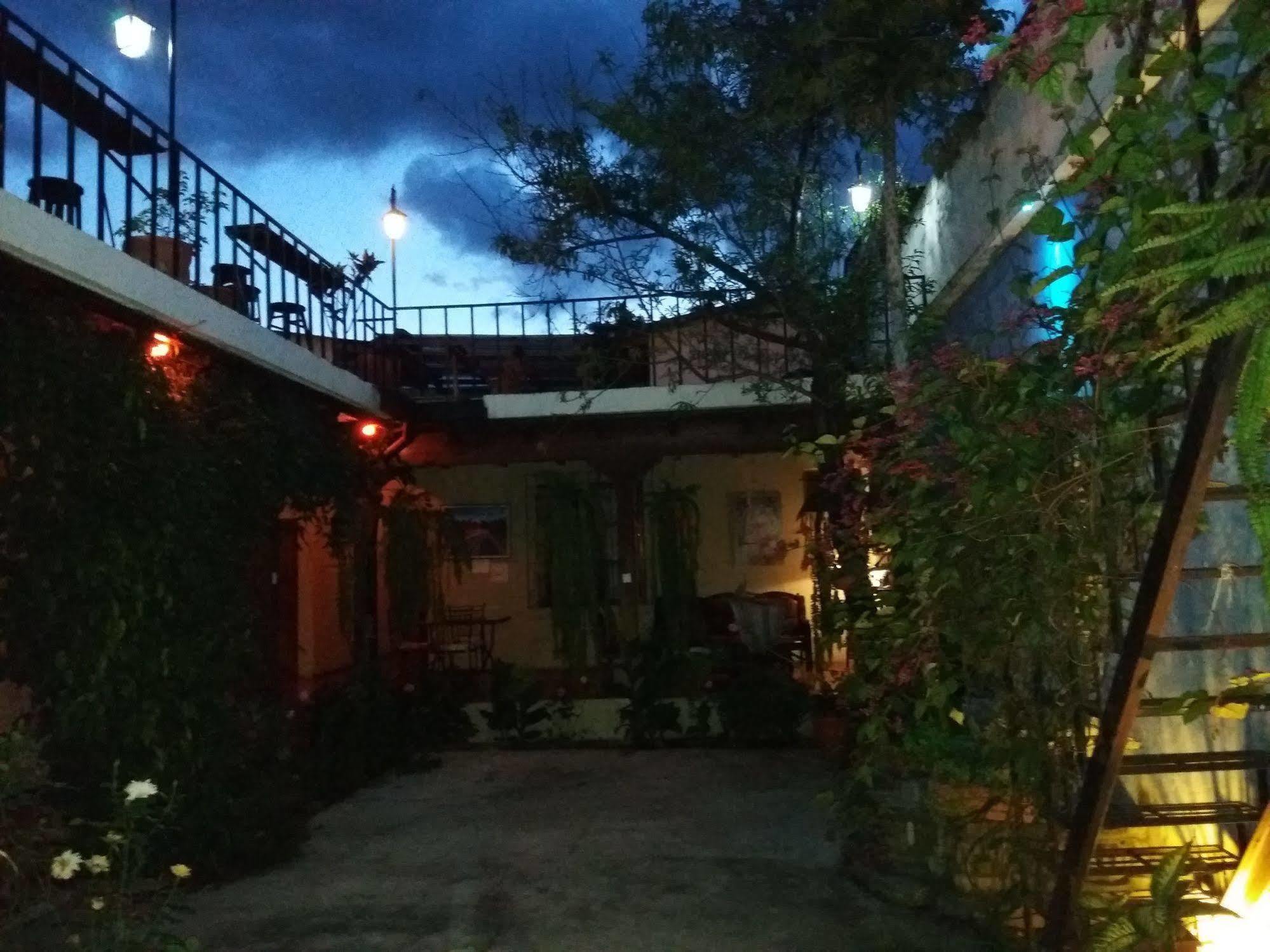 אנטיגואה גואטמלה Dionisio Inn מראה חיצוני תמונה