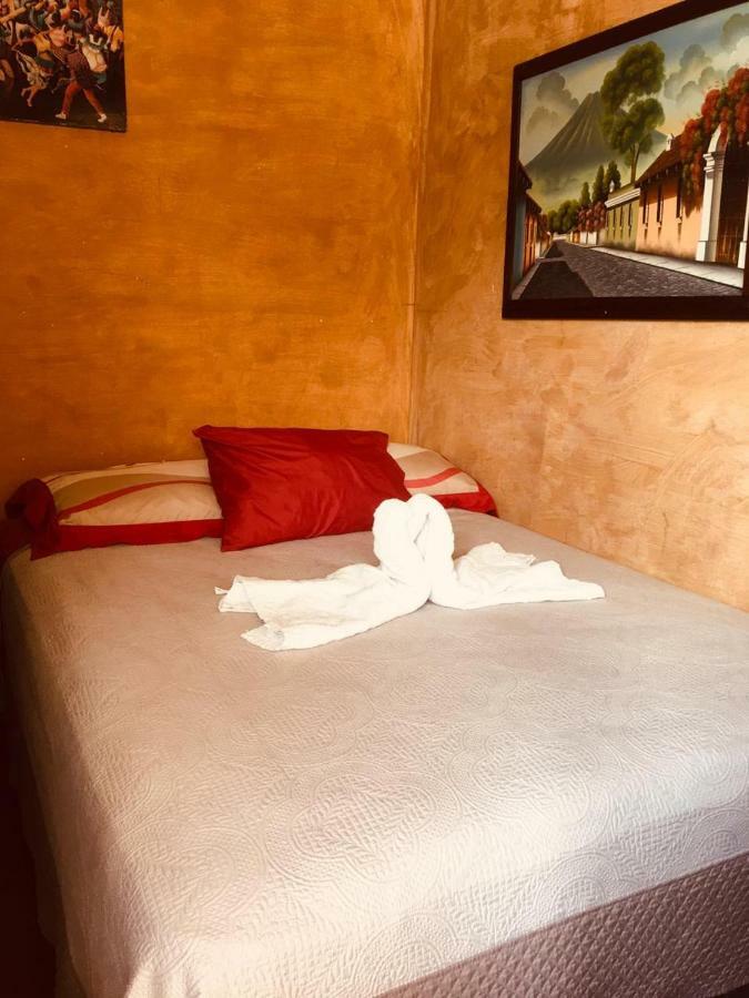 אנטיגואה גואטמלה Dionisio Inn מראה חיצוני תמונה