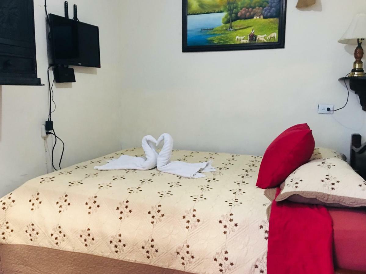 אנטיגואה גואטמלה Dionisio Inn מראה חיצוני תמונה